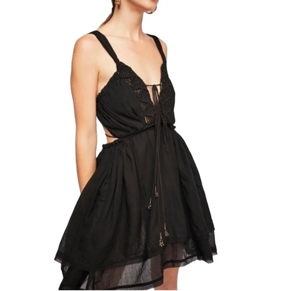 Free People Sz M Black Hot Hot Hot Mini Dress *final price drop* brand new